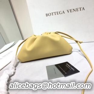 Discount Bottega Veneta Nappa Lambskin Soft Shoulder Bag 98057 Light Yellow