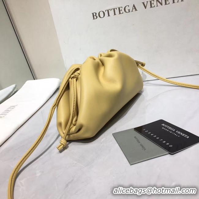 Discount Bottega Veneta Nappa Lambskin Soft Shoulder Bag 98057 Light Yellow