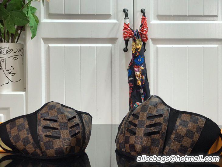 Grade Design Louis Vuitton Damier Ebene Canvas Masks 120417