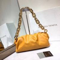 Spot Wholesale Bottega Veneta Nappa lambskin soft Shoulder Bag 620230 Yellow