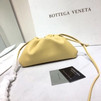 Discount Bottega Veneta Nappa Lambskin Soft Shoulder Bag 98057 Light Yellow