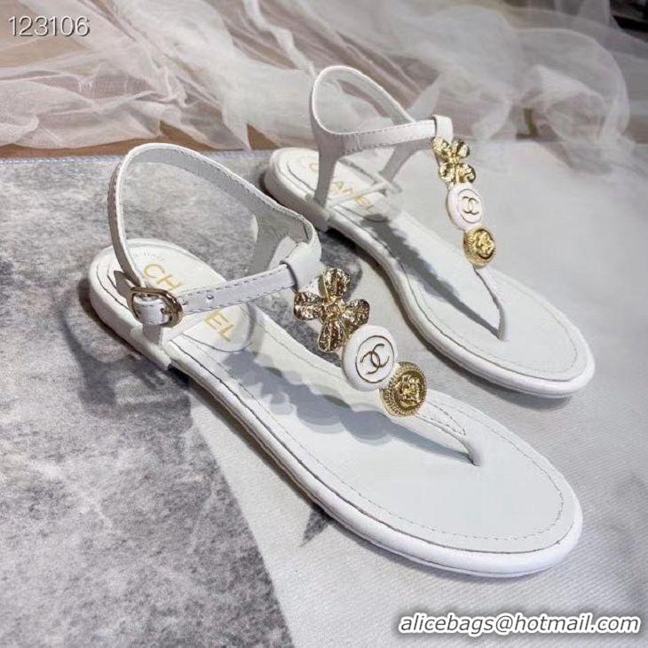 New Fashion Chanel Chain Around Thong Sandals G333615 White