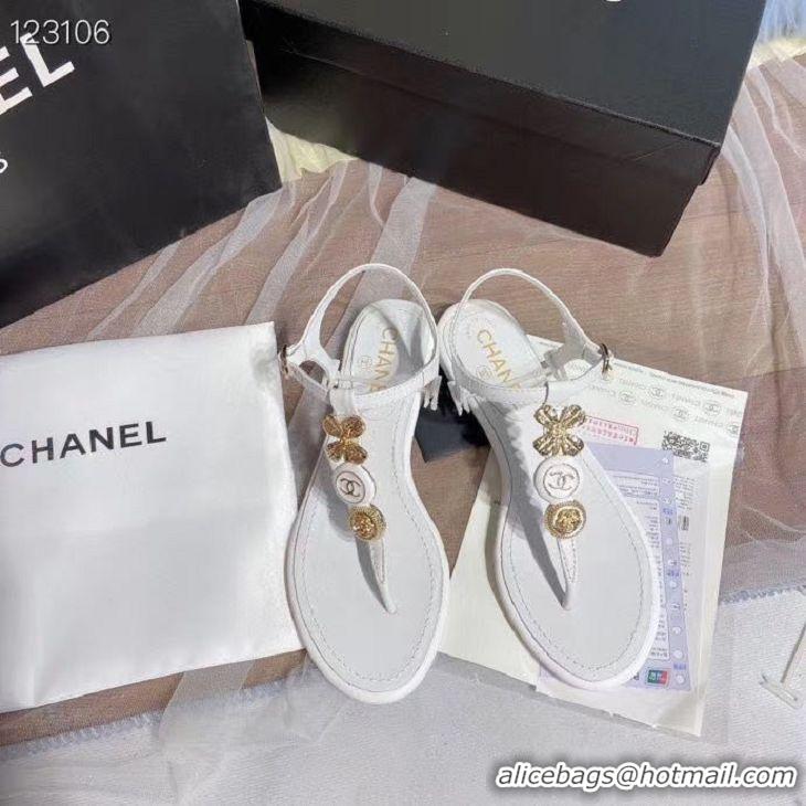 New Fashion Chanel Chain Around Thong Sandals G333615 White