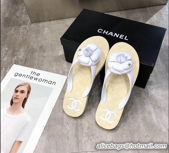 Good Product Chanel Rubber Camellia Thong Slides Sandals G02125 White 2020