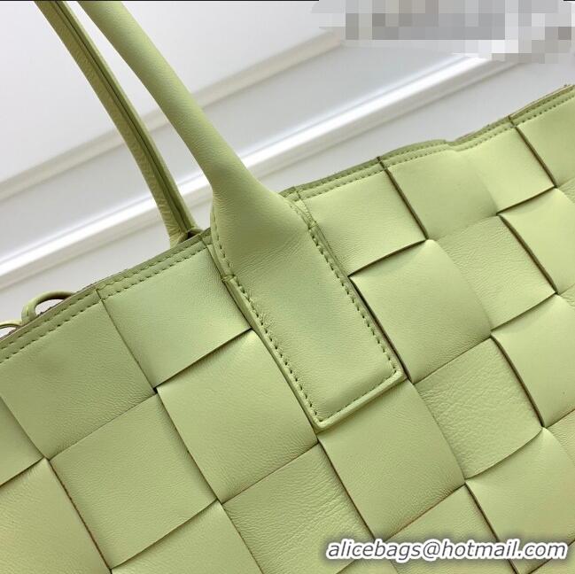 Good Product Bottega Veneta Medium Tote Bag in Maxi Woven Leather BV01023 Yellow