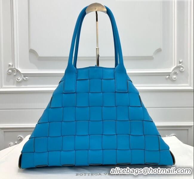 Shop Fashion Bottega Veneta Medium Tote Bag in Maxi Woven Leather BV01023 Blue