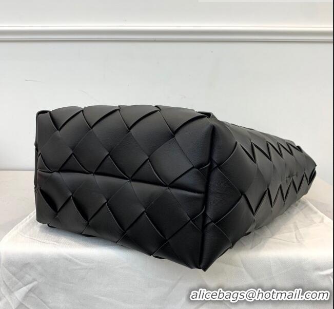 Famous Brand Bottega Veneta Maxi Cabat 30 Tote in Woven Nappa Lambskin BV12603 All Black