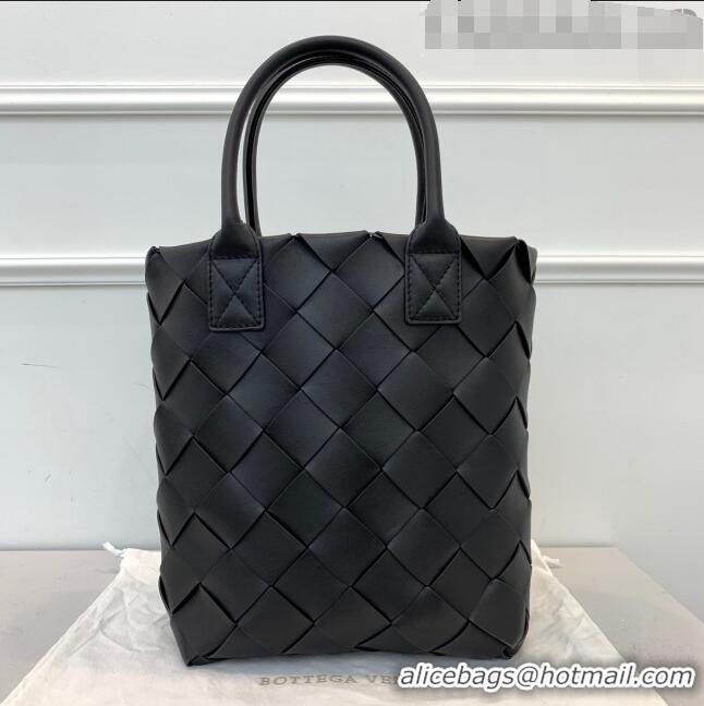 Famous Brand Bottega Veneta Maxi Cabat 30 Tote in Woven Nappa Lambskin BV12603 All Black