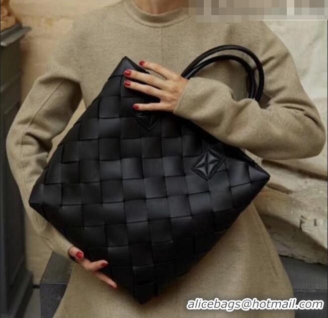 Famous Brand Bottega Veneta Maxi Cabat 30 Tote in Woven Nappa Lambskin BV12603 All Black