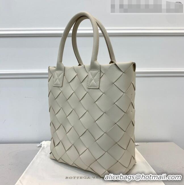 Cheap Price Bottega Veneta Maxi Cabat 30 Tote in Woven Nappa Lambskin BV12603 All White