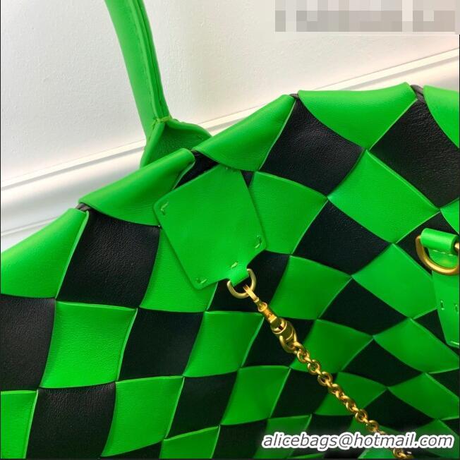 Pretty Style Bottega Veneta Maxi Cabat 30 Tote in Woven Nappa Lambskin BV12603 Bright Green