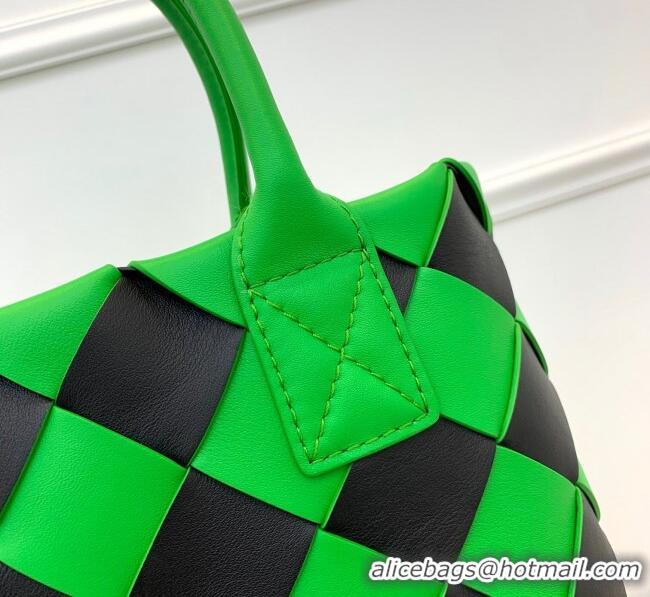 Pretty Style Bottega Veneta Maxi Cabat 30 Tote in Woven Nappa Lambskin BV12603 Bright Green