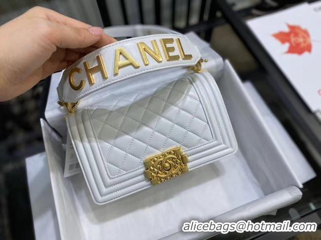 Sumptuous Small boy chanel handbag AS67085 white