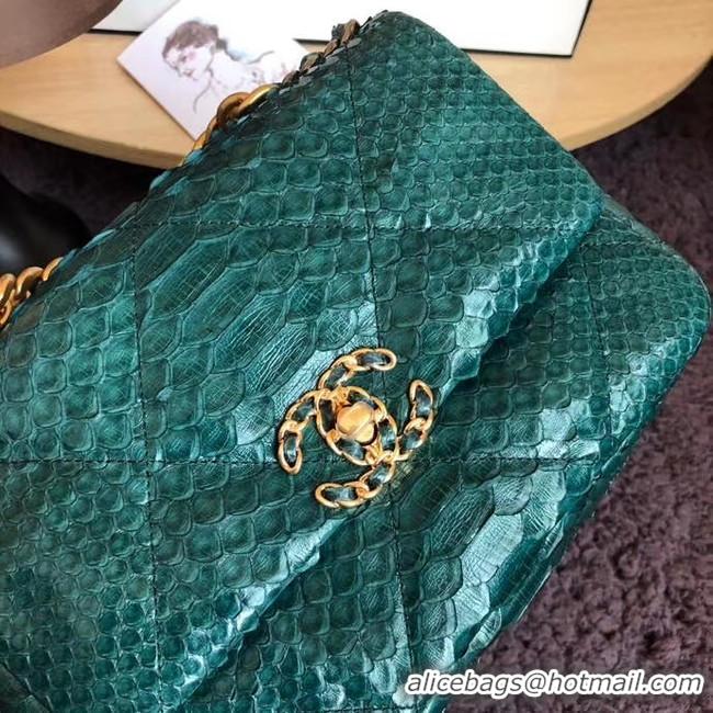 Luxury CHANEL 19 Flap Bag Original Snake skin flap bag AS1160 green