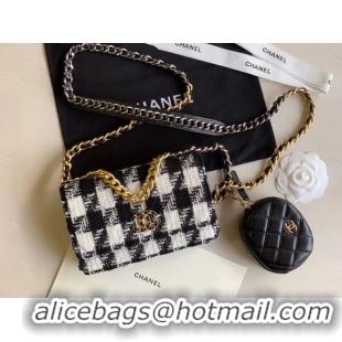 Charming CHANEL 19 Flap Bag WOC 33817 black&white