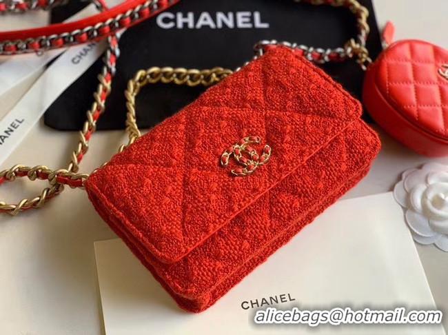 Cute CHANEL 19 Flap Bag WOC 33817 red