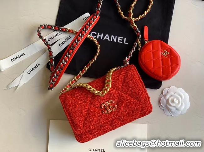 Cute CHANEL 19 Flap Bag WOC 33817 red