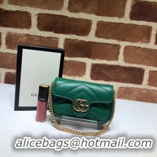 Practical Gucci GG Marmont super Clutch bag 575161 green