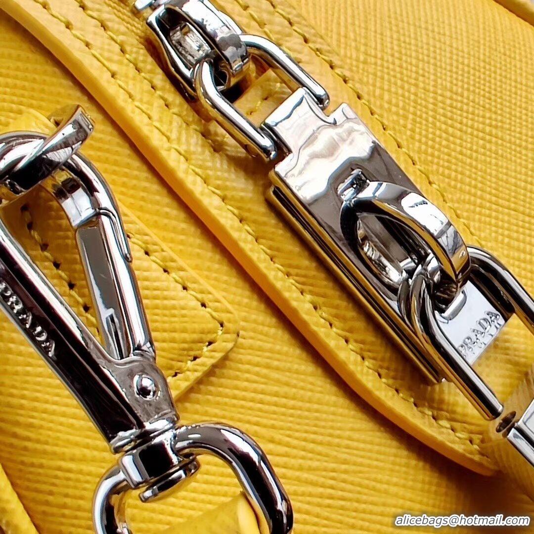 Pretty Style Prada Re-Edition 2005 top-handle bag 1BB846 yellow