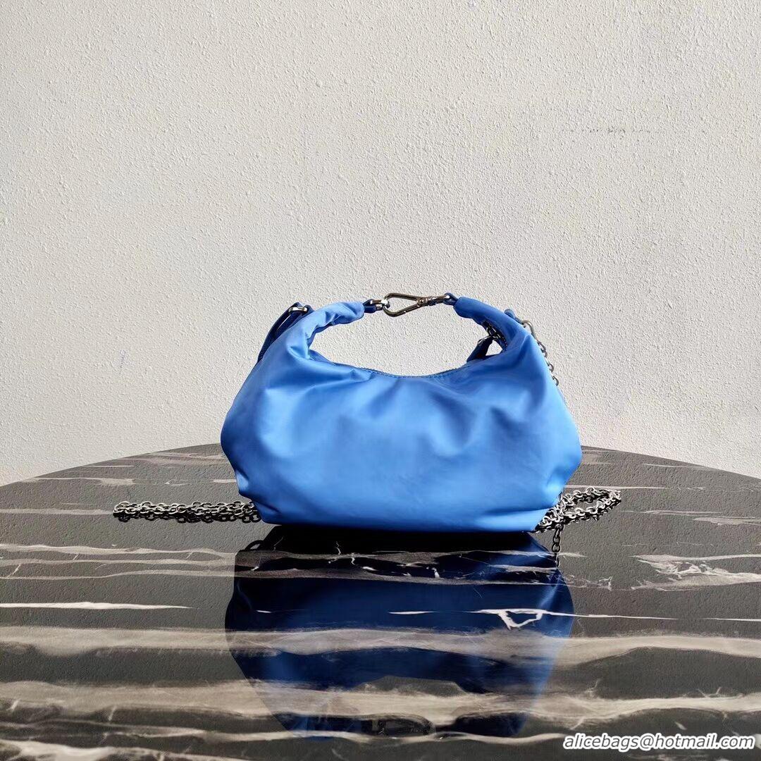 Good Taste Prada Re-Edition 2005 nylon shoulder bag 1BH172 blue