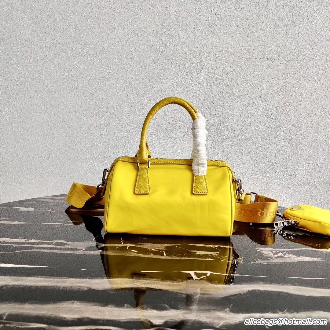 Good Product Prada Re-Edition 2005 top-handle bag 1PR846 yellow