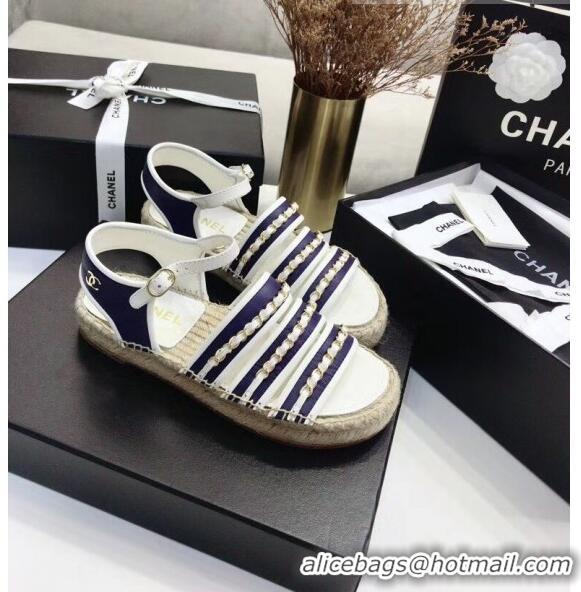 Pretty Style Chanel Lambskin Flat Sandals With Chains G35931 Blue/White 2020