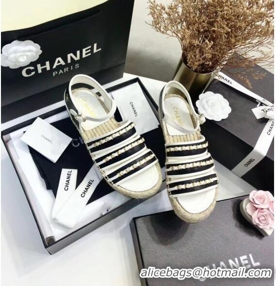 Good Product Chanel Lambskin Flat Sandals With Chains G35931 Black/White 2020