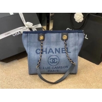 Sumptuous Chanel Shoulder Bag A66942 blue