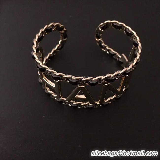 Stylish Chanel Bracelet CE4606