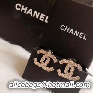 Stylish Chanel Earrings CE4731