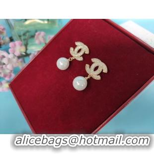 Well Crafted Chanel Earrings CE4757