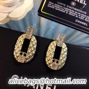 Stylish Chanel Earrings CE4838