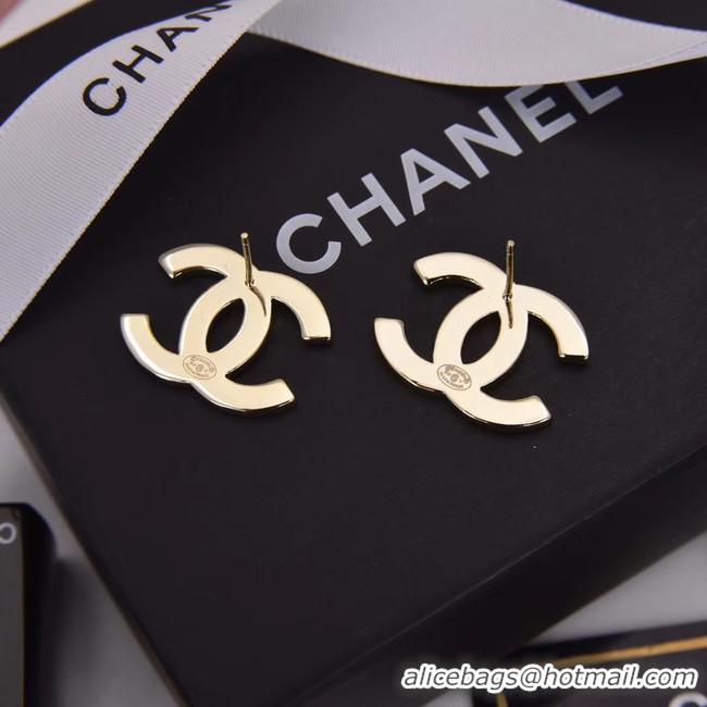 Stylish Chanel Earrings CE4844