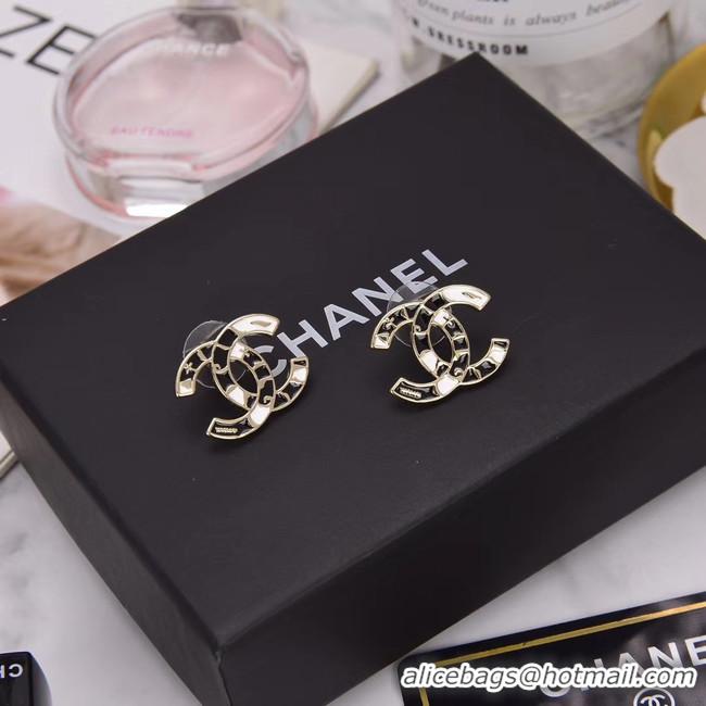 Stylish Chanel Earrings CE4844