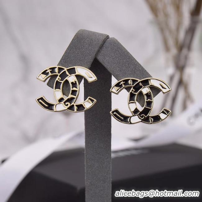 Stylish Chanel Earrings CE4844