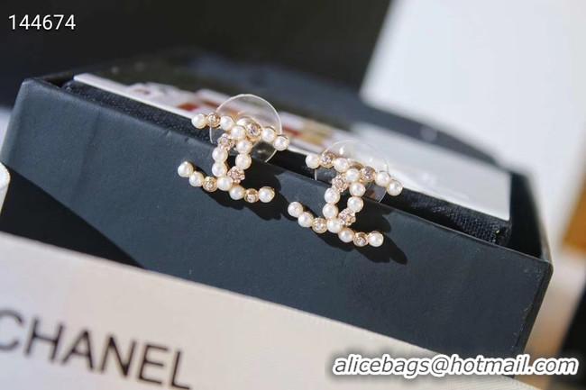 Luxury Classic Chanel Earrings CE4848