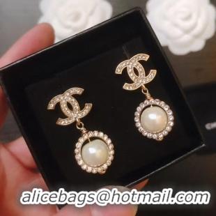 Stylish Chanel Earrings CE4866