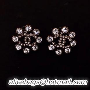 Stylish Chanel Earrings CE4938