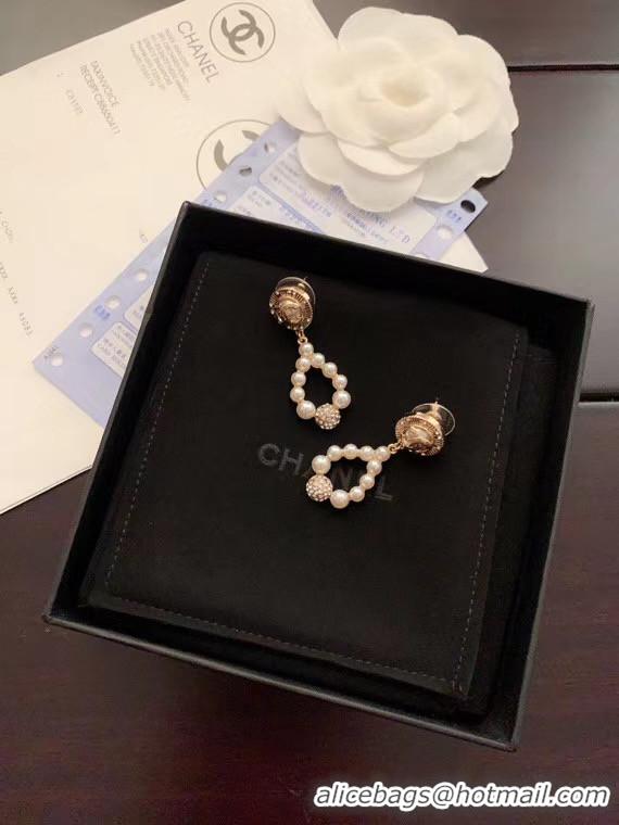 Well Crafted Chanel Earrings CE4953