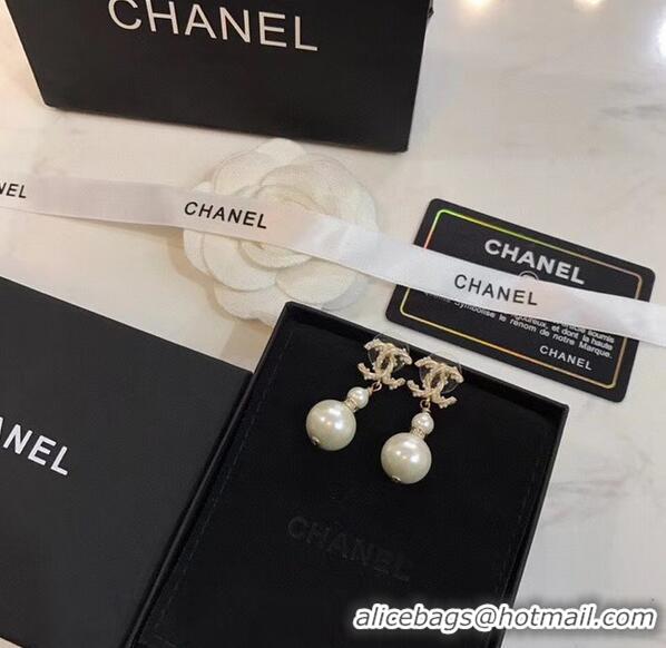 Cheap Beautiful Chanel Earrings CE4964