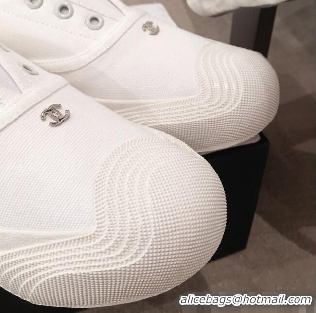 Good Quality Chanel Vintage Canvas Slip-on Sneakers C70608 White 2020