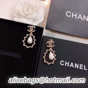 Feminine Chanel Earrings CE4986