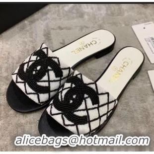 Inexpensive Chanel Pearl Check Embroidered Slide Sandals C70839 White/Black 2020