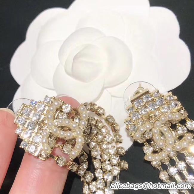 Stylish Chanel Earrings CE5129