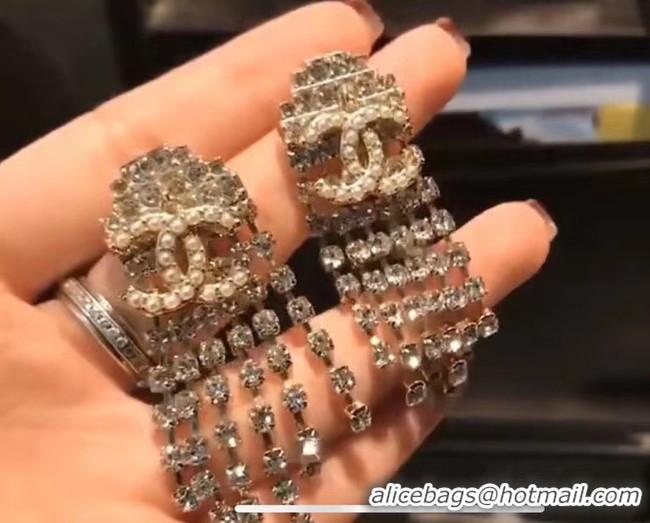 Stylish Chanel Earrings CE5129