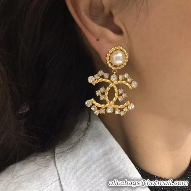 Stylish Chanel Earrings CE5174