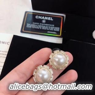 Stylish Chanel Earrings CE5197