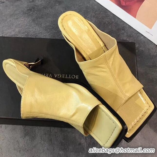 New Product Bottega Veneta Lambskin Square Mules Sandals with Curved Heel 55mm BV2519 Yellow 2020