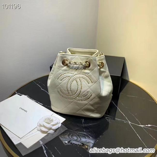 Trendy Design CHANEL Calfskin small Backpack & gold-Tone Metal AS1614 white