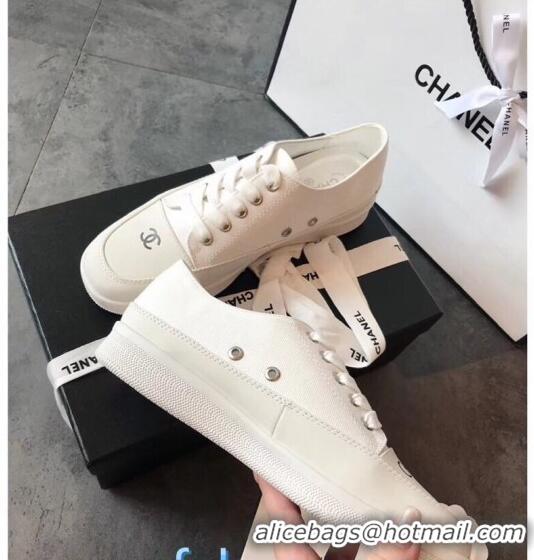 Good Looking Chanel Canvas Asymmetric Sneakers C72216 White 2020